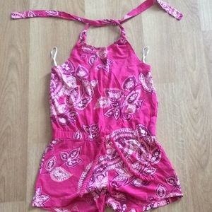 2  pieces t shirt and short together